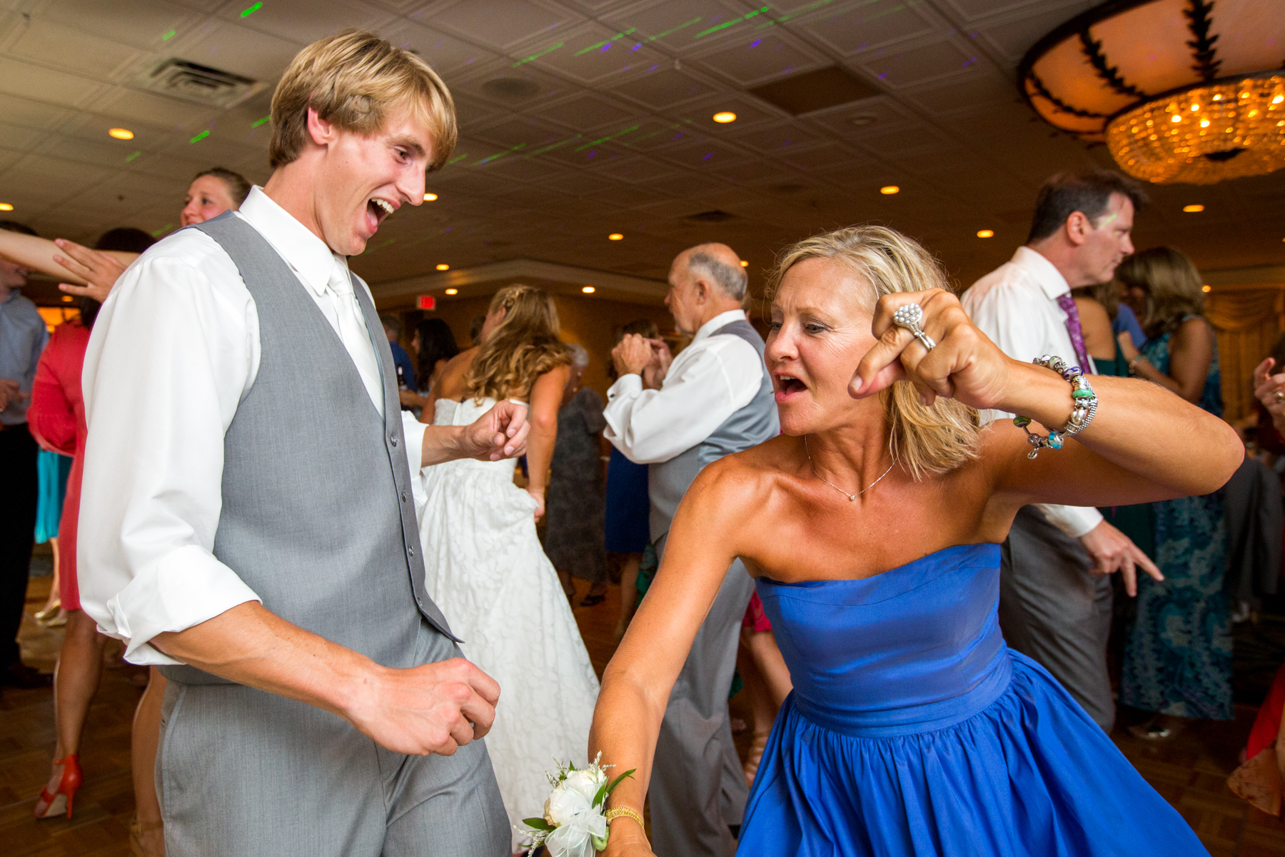 Grand Hotel Cape May Wedding-Danette Pascarella Photography_New Jersey Wedding Photography-39