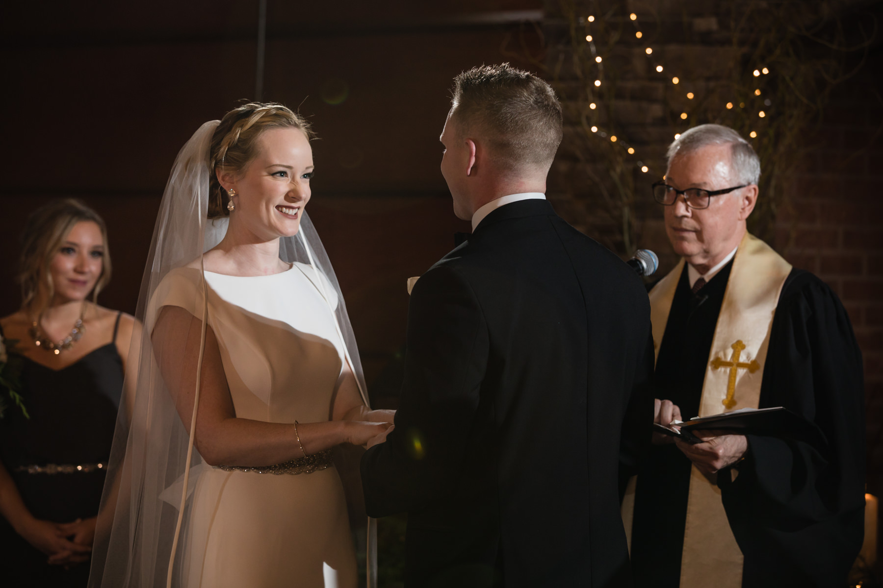 indoor wedding ceremony at stone house stirling ridge